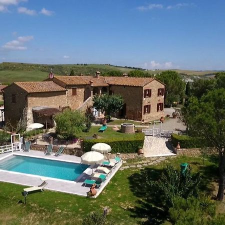 Agriturismo Palazzo Conti A Pienza Luaran gambar