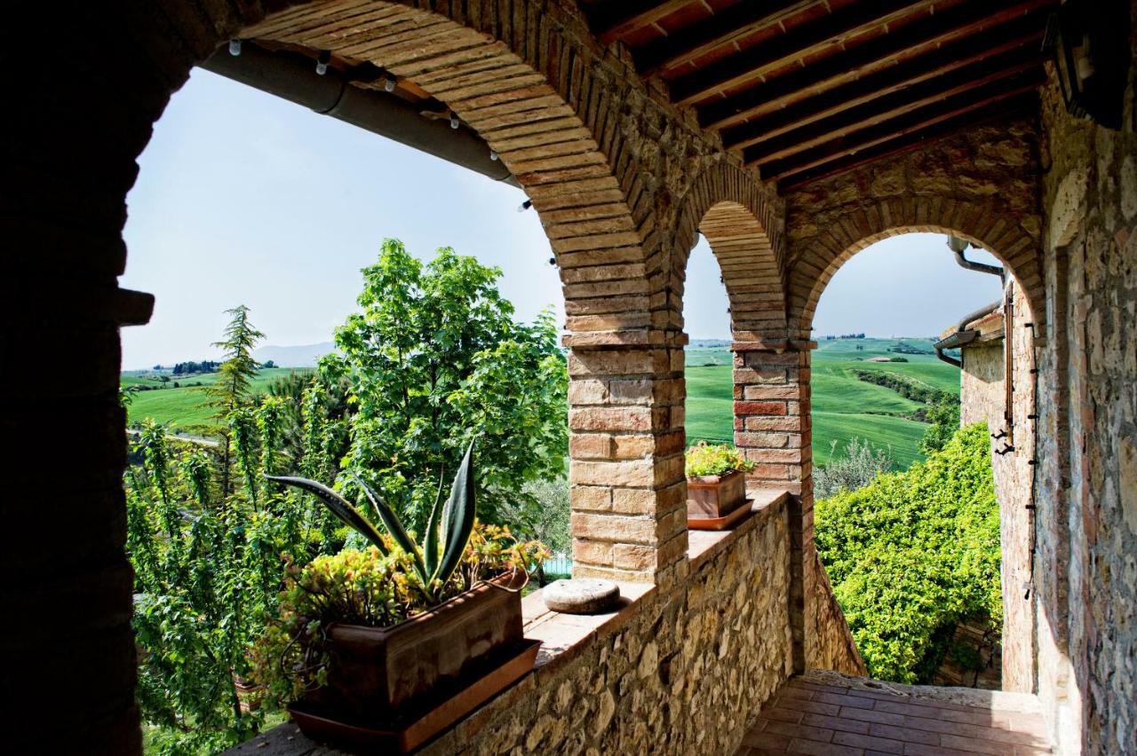 Agriturismo Palazzo Conti A Pienza Luaran gambar