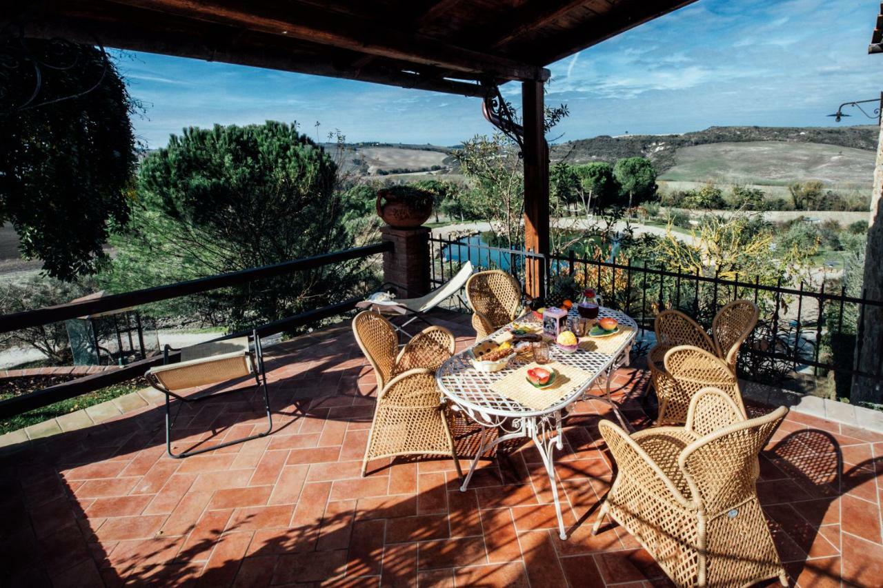 Agriturismo Palazzo Conti A Pienza Luaran gambar